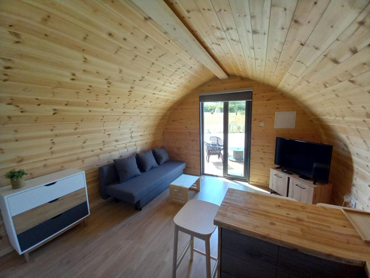 Glamping Pod Hotel Prodromi Ngoại thất bức ảnh