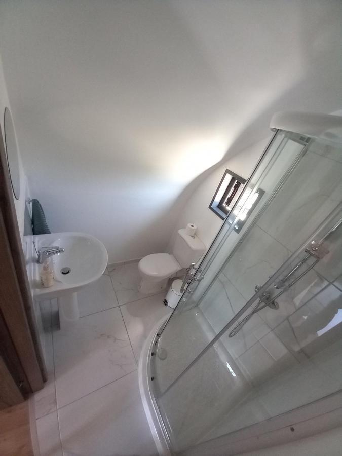 Glamping Pod Hotel Prodromi Ngoại thất bức ảnh