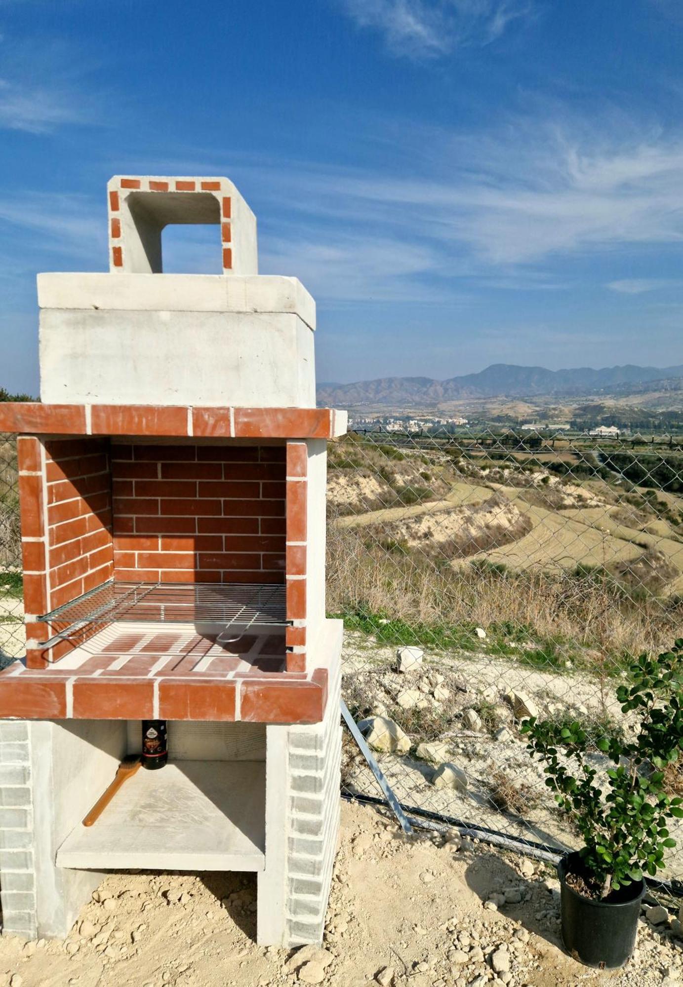 Glamping Pod Hotel Prodromi Ngoại thất bức ảnh